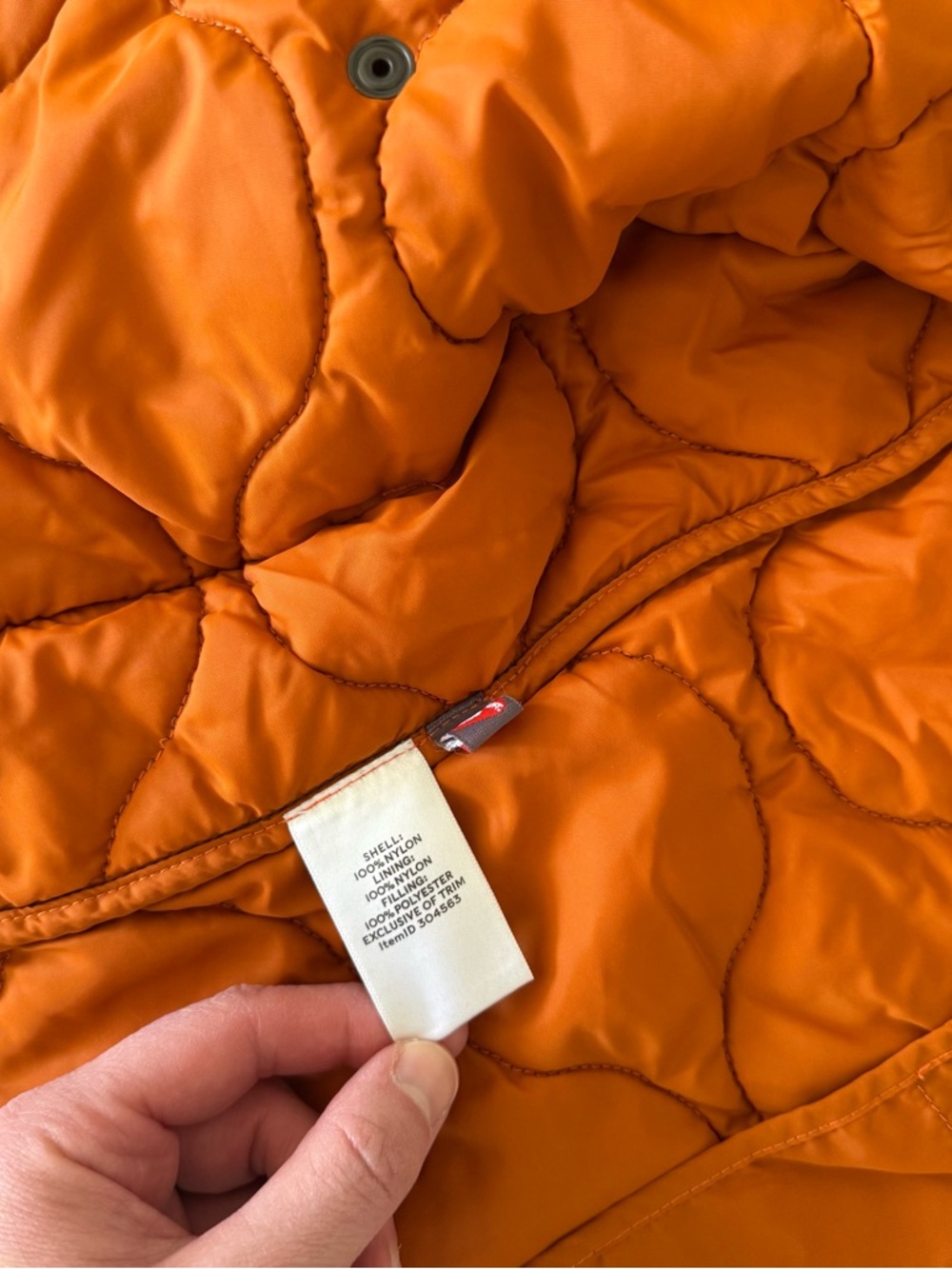 LL Bean Signature Vest - Picture 6 of 7